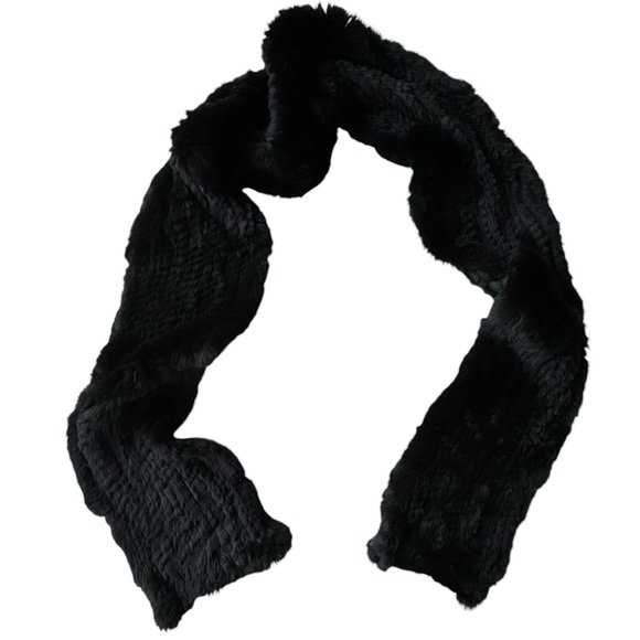 Sak’s Fifth Avenue Black Rabbit Fur Scarf - Picture 4 of 7